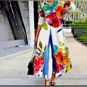 Romantic Floral Print Ling Sleeve Top